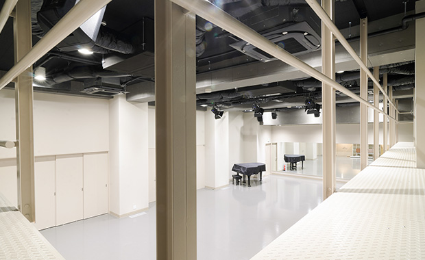 中2階のキャットウォーク